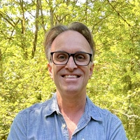 Michael  Keefe