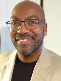 Christopher J.   Martin