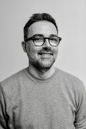 Enrique Olaya
