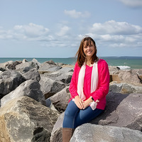 Alex      Stone