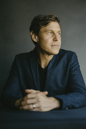 Jay  Stringer