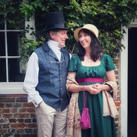 Oona & Richard Linnett