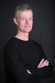 TILO PLÖGER DE ÀJÀGÙNNÀ