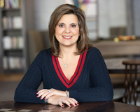 Christine           Powell