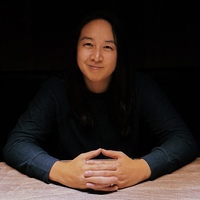 S.J.    Lee