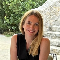Claire  Quinn