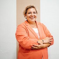 Lourdes  Álvarez