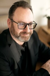 Jonathan   White