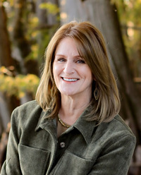 Shellie Rushing Tomlinson