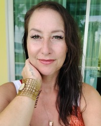 Silvia Heuer