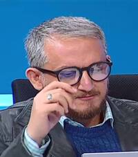 مجید اسطیری
