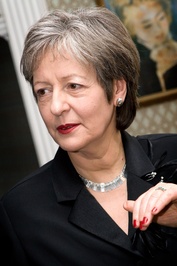 Adele Minnar