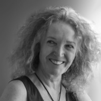 Eva Tombak