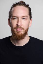 Jeremy  Mills