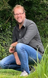 Chris       Young