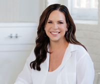 Cathryn Lyons