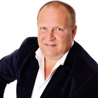 Anthony  Owen