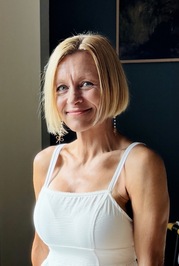 Elle Christopher