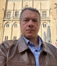 Tavi Florescu
