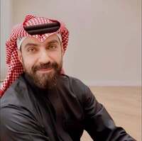 معتز قطينة
