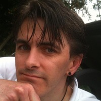 Andrew  Reeves
