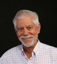 Robert  Wolf