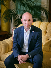 Spencer Cox