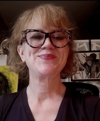 Shelly Lyons