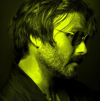 Garth  Jones