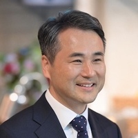 Daniel J.H. Lee