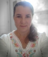 Raquel Y.   Levitt