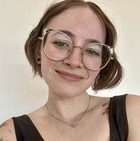 Lola Glass