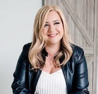 Stephanie   Downey