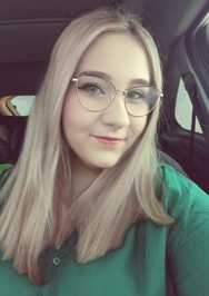 Andreea  M.