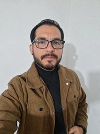 Albert  Estrada