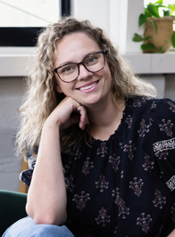Lindsay  Bowen