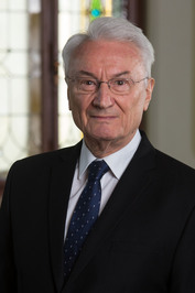 Gusztáv  Báger