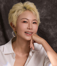 Anna Hui