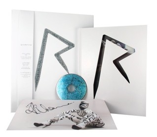 rihanna-deluxe-deluxe-edition