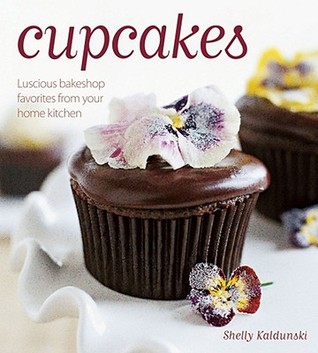 cupcakes-luscious-bakeshop-favorites-from-your-home-kitchen