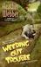 Weeding Out Trouble (Nina Quinn, #5) by Heather Webber