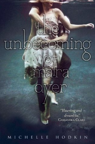 The Unbecoming of Mara Dyer(Mara Dyer 1)