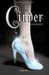 Cinder (Croniques lunars, #1)