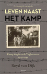 Leven naast het kamp
