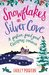 Snowflakes on Silver Cove (White Cliff Bay #2) by Holly Martin