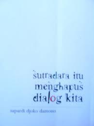 sutradara-itu-menghapus-dialog-kita-buku-puisi