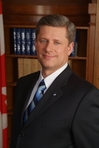What Is Stephen Harper Reading?