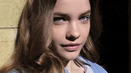  photo Barbara_palvin_wink_gif_zps53b21162.gif