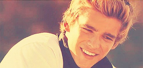  photo tumblr_m9t1oxtwke1qb7u15o1_500_large.gif