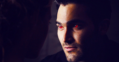 photo tumblr_ma8s8dLeCp1rubtj2_zpsedd2af2d.gif